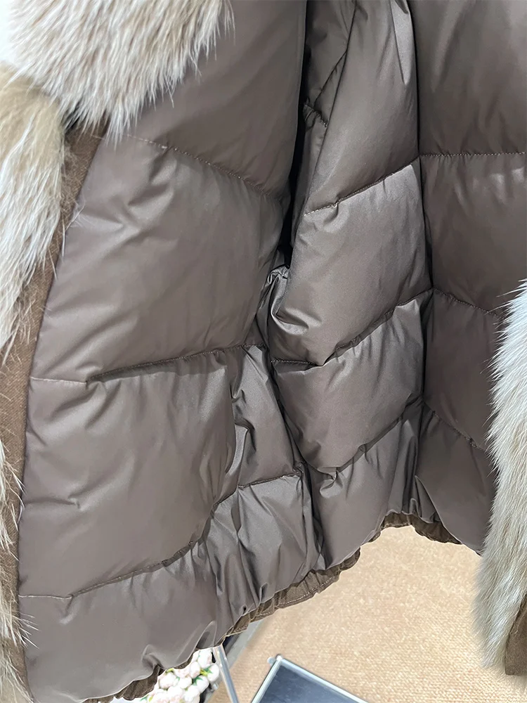 Moda Nuovo Inverno 90% Piumino d'oca Vera pelliccia di volpe Collo di Spessore Caldo Cappotto da donna Piumino Cappotto di lusso di media lunghezza