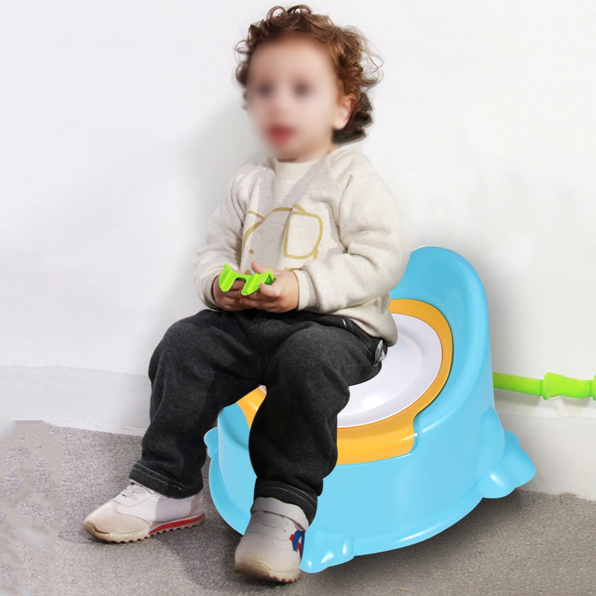 

1PC Children Potty Toilet Seat Baby Toddler Training Lightweight Portable Safe Plastic Pee Pot Detachable Bowl Kid's Travel
