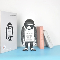 Personality Banksy Sculpture Gorilla Resin Figure Arts Monkey Statue Home Decoration Living Room Cabinet Indoor Figurines Crafts
