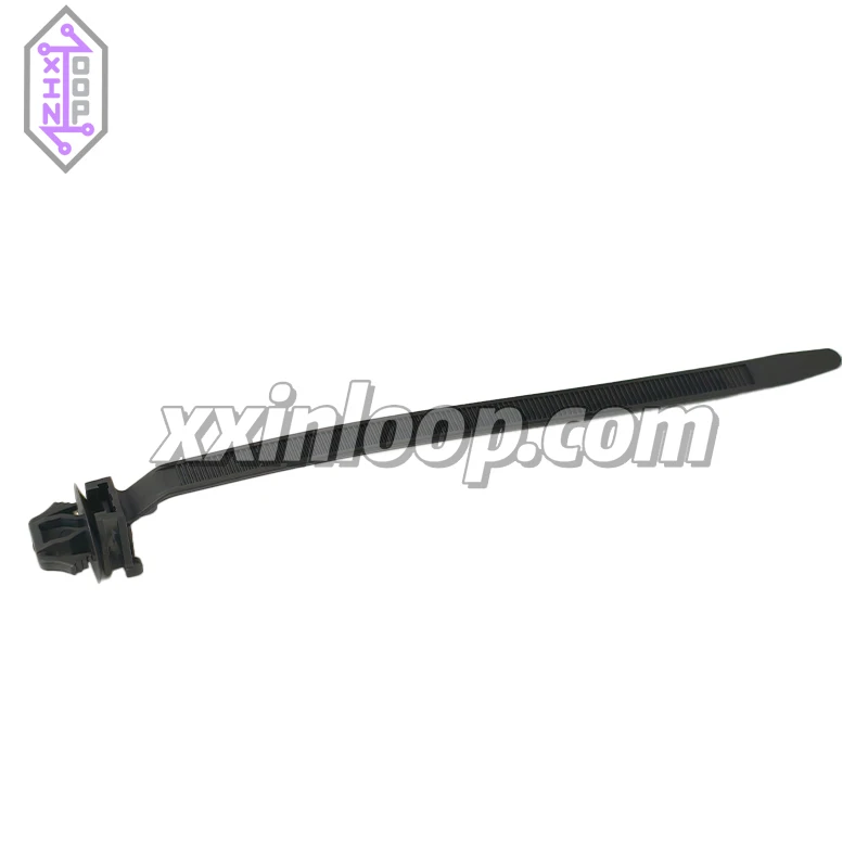 HF0201 PP9104301 PP9102503 Кабельные стяжки Соединители Овальное отверстие Тип заглушки Nylon66 PP Материал 12 × 7 мм Апертура 0,8-3,0 мм Толщина листа