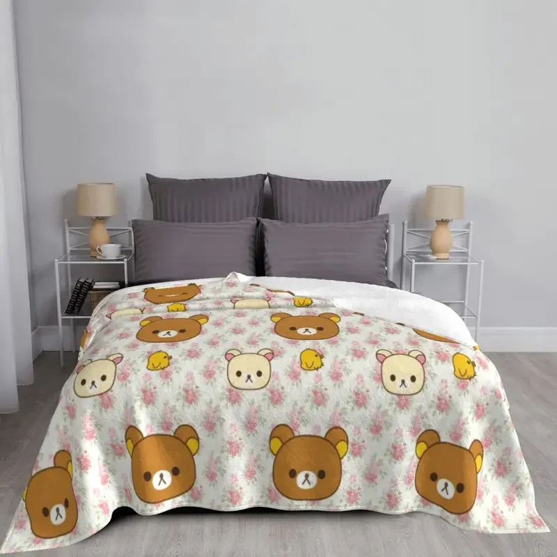 Rilakkuma relaks koc z misiem flanelowy z nadrukiem wielofunkcyjny lekki cienki koc do łóżka narzuta podróżna