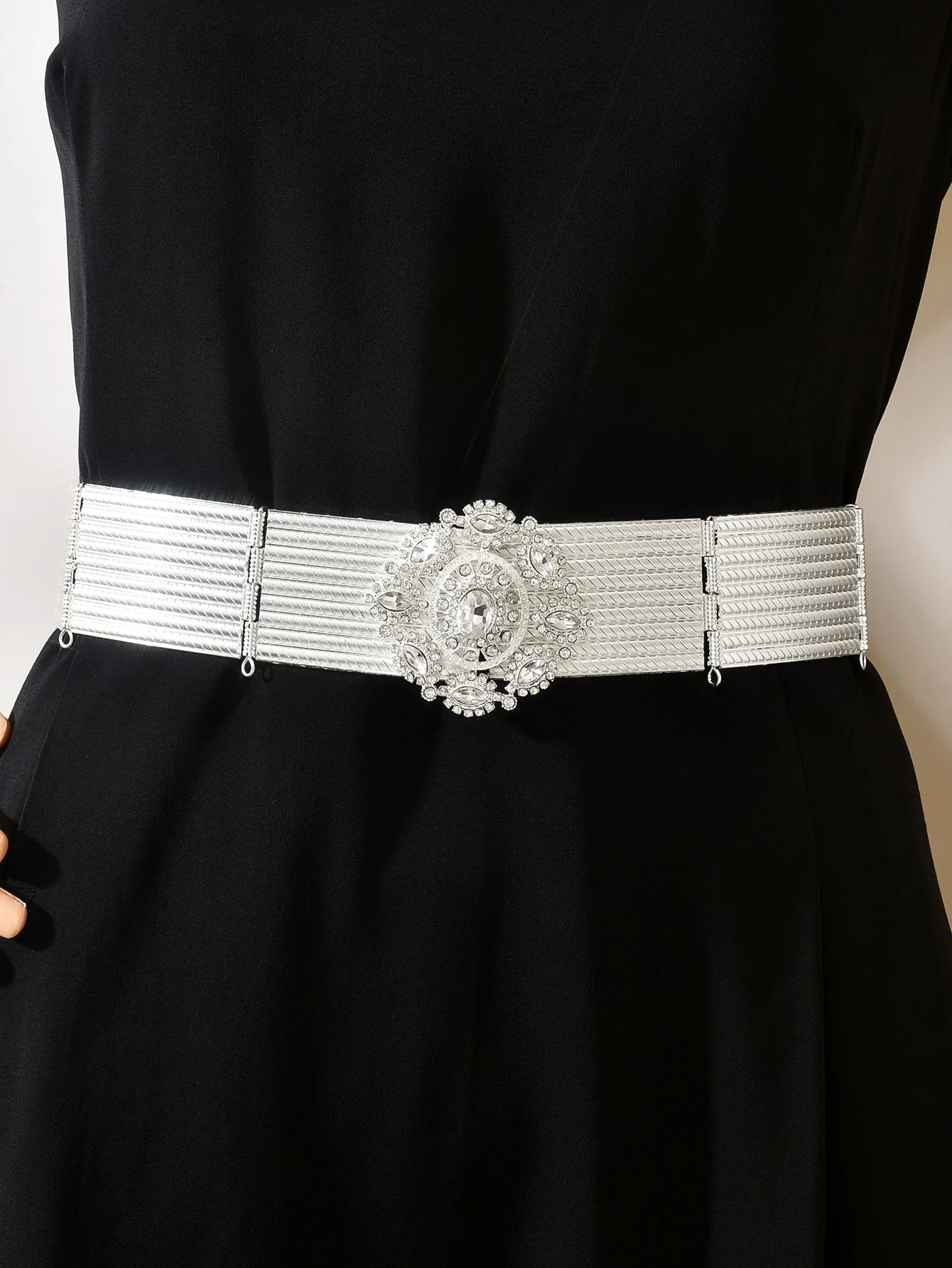 

Роскошный широкий пояс с тиснением под серебро в винтажном стиле, декоративный пояс-украшение для платьев и юбок, высококачественный аксессуар