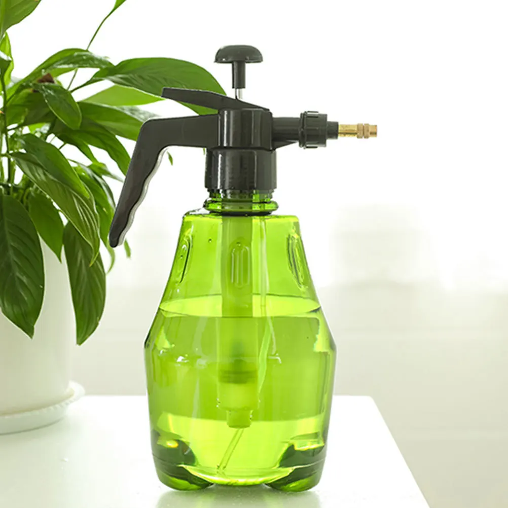 

1.5L Portable Flower Watering Pot Spray Bottle Plastic Hand Pressure Mist Sprayer Garden Water Spray Can Refillable