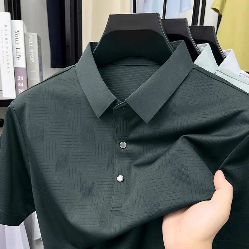 

2026 Summer Luxury Elegant Men Polo Shirt Fine Striped Jacquard Anti-wrinkle Smooth Short Sleeve Office Graphic Tee Man for Dady