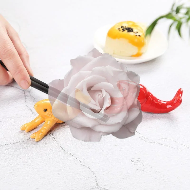 Popular Ceramic Crayfish Chopstick Holder Cute Vivid Smooth Glossy Surface 1Pcs Table Decor for Sushi Bar Home Dining