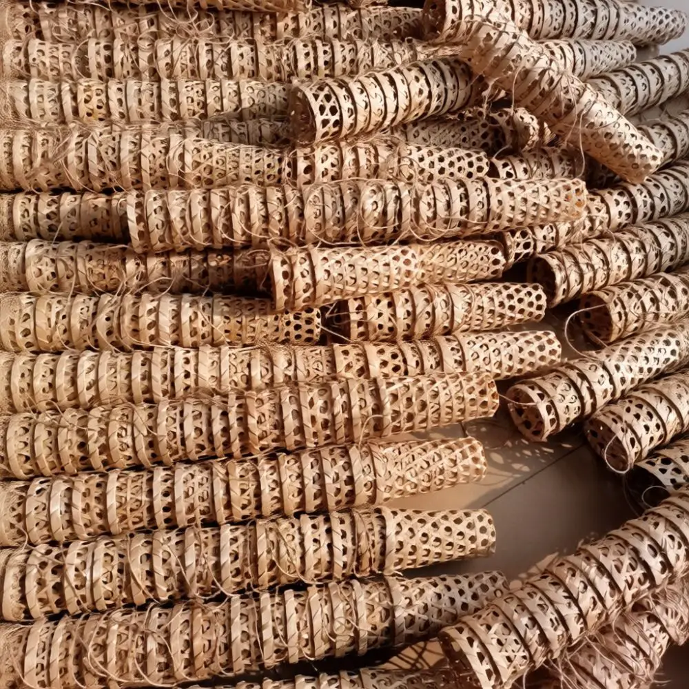 Natural Woven Bamboo Drink Sleeve Handcrafted Coffee Cup Holder Rustic Tea Packaging Portable Beverage Case Decor