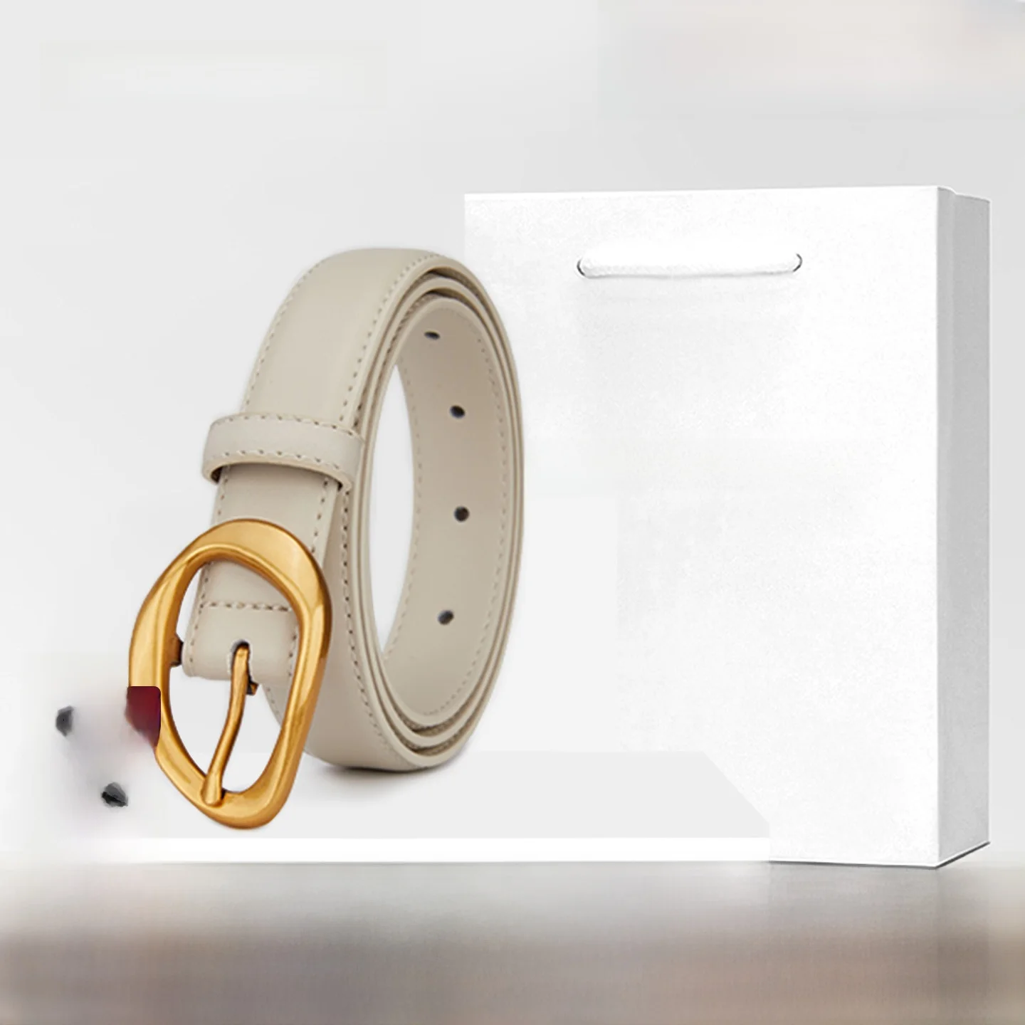 レディース-ファッショナブル-多用途-レザーベルト-装飾デザイン-ジーンズベルト-公式サイト-スモール-新型-2025年モデル