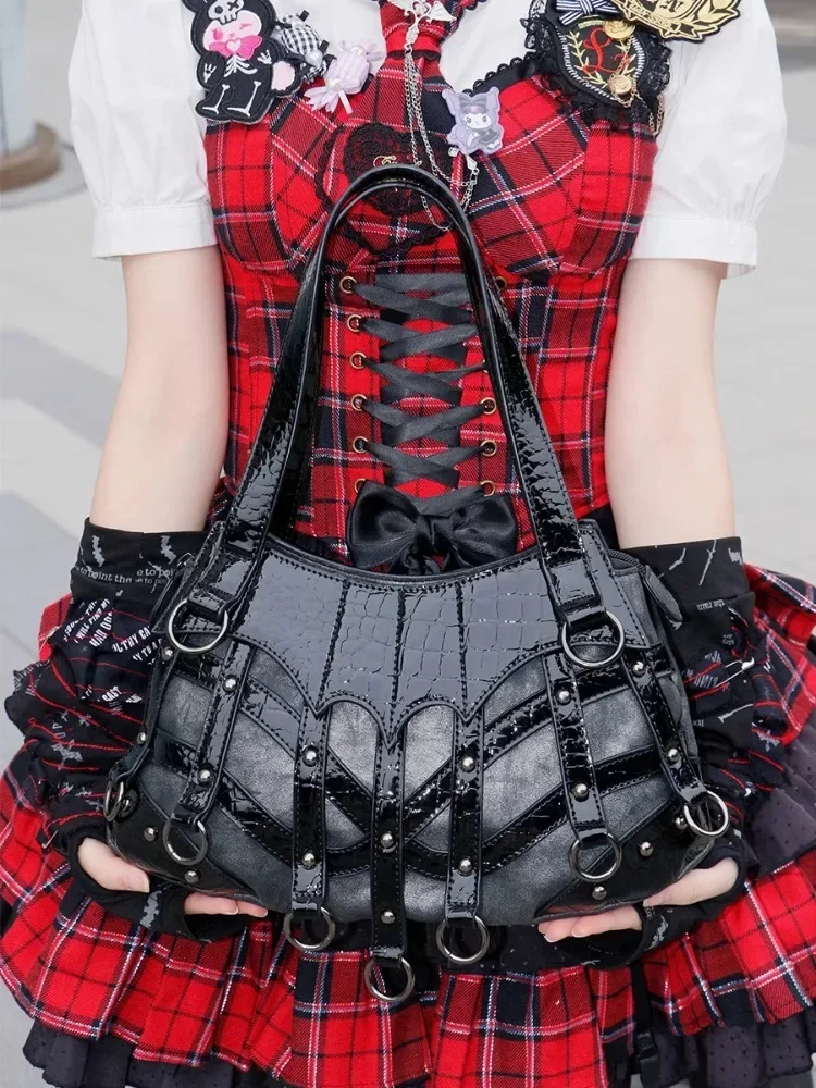 Gothic Punk Dark Style Metal Rivet Splicing Crossbody Bags Y2k Large-capacity Manual Bill Handbags Girls Lading Shoulder Bags