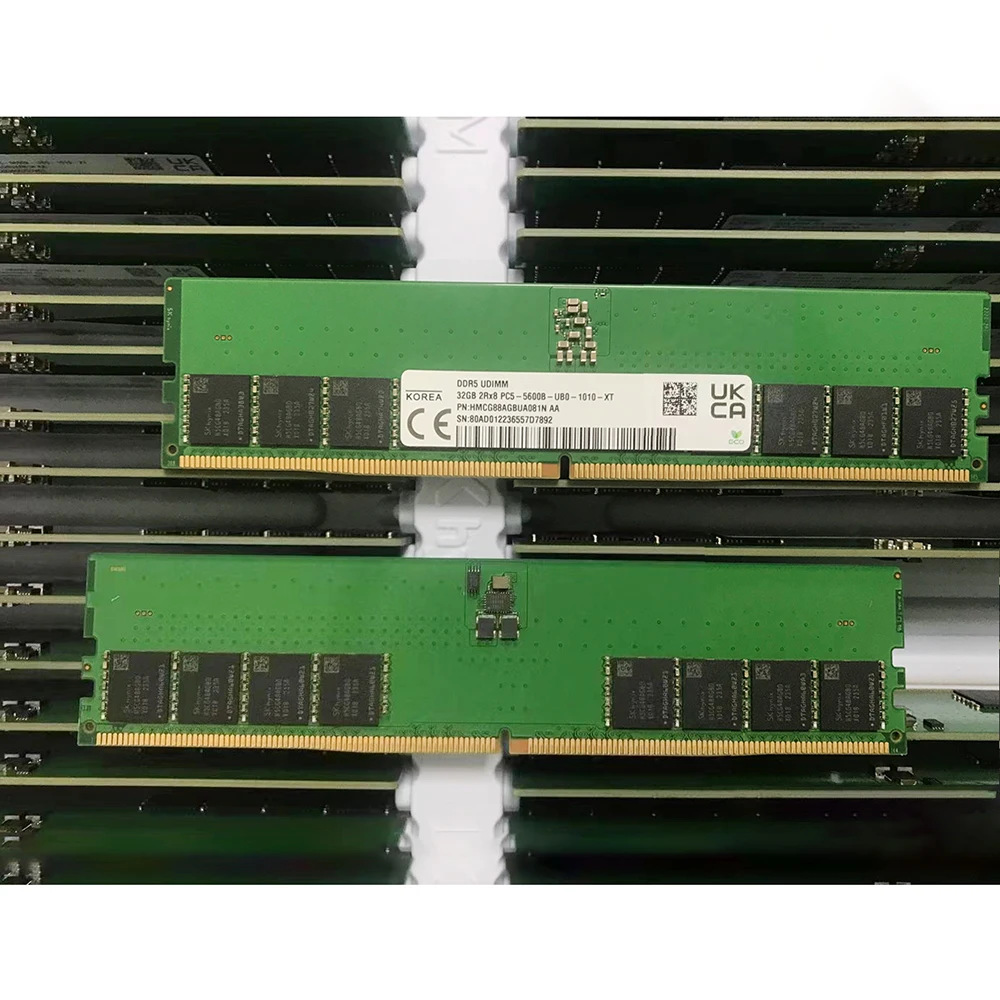 1PCS RAM 32GB 32G 2RX8 5600 PC5-5600B-UB0 DDR5 UDIMM For SK Hynix Desktop Memory HMCG88AGBUA081N