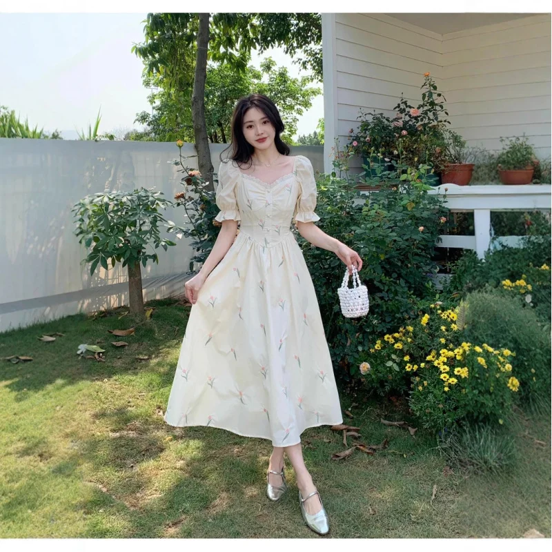 

Plus-size high-waisted puff-sleeve French-style long dress for womenmmFresh and sweet slim-fit dress for pear-shaped body type