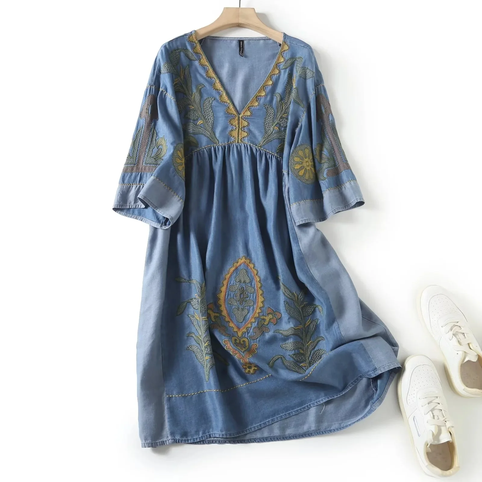 New Autumn Denim Embroidery Dresses Women V Neck Skirt Retro Half Sleeve Loose Casual Shirt Dress Appear Thin Spring D39549QC