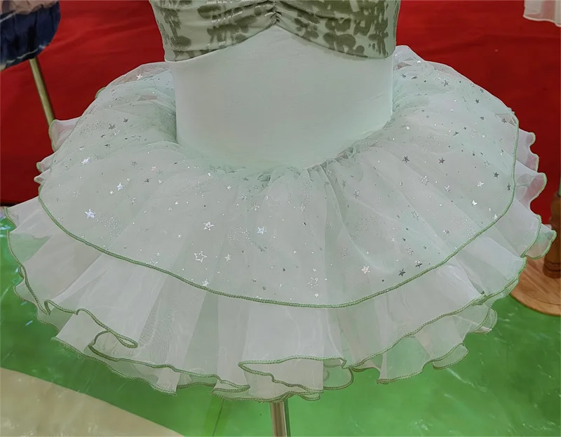 Hot Sale Fashion Cute Kids Girls Children Ballet Tutu Skirt Dance Wear Organza Short Tulle Skirt with sparkle stars