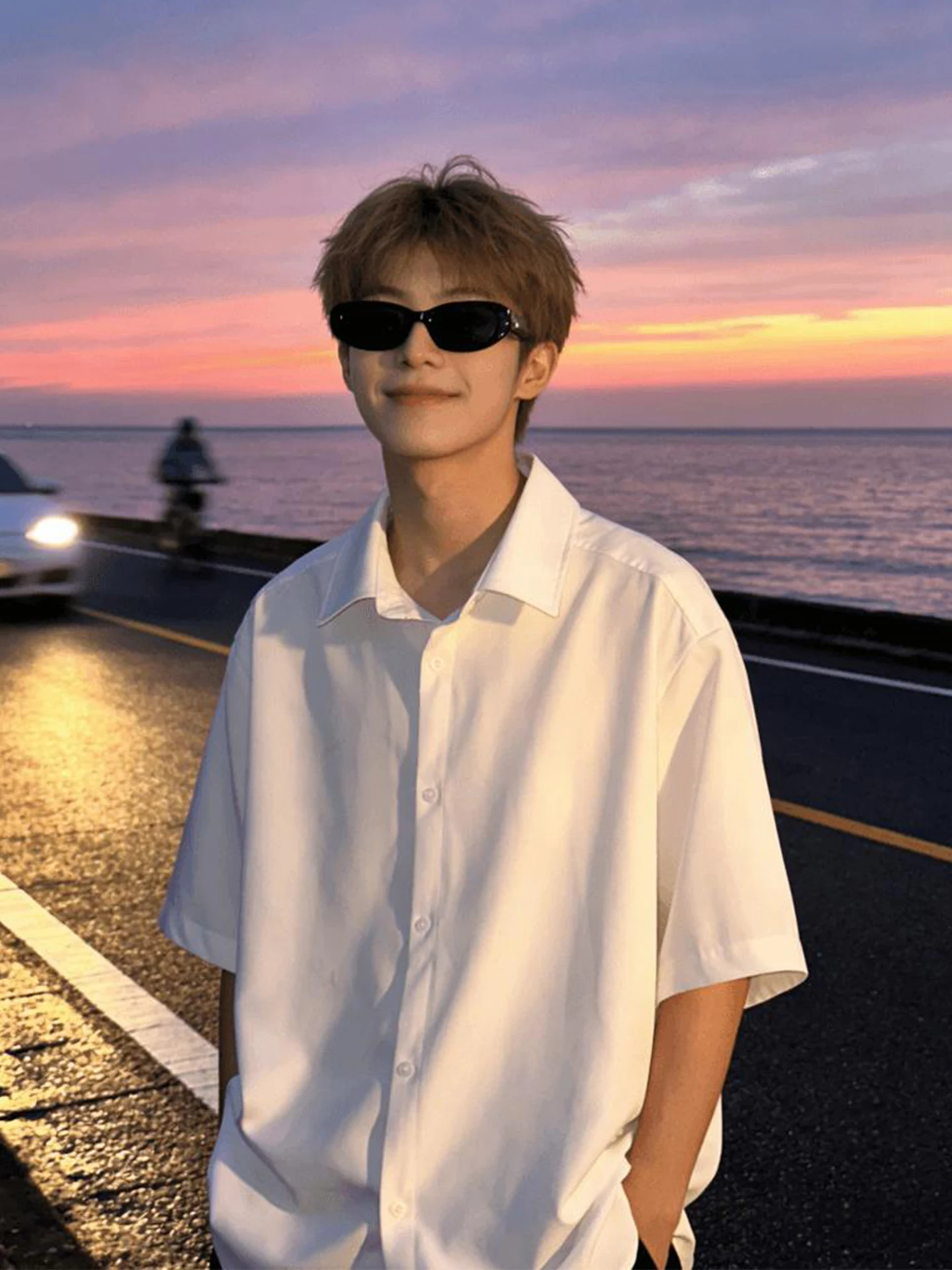 

Youthful White Short Sleeve Shirt Thin Breathable Half Sleeve Turn-down Collar Summer Cotton Polyester Blend Unisex Teenage S...