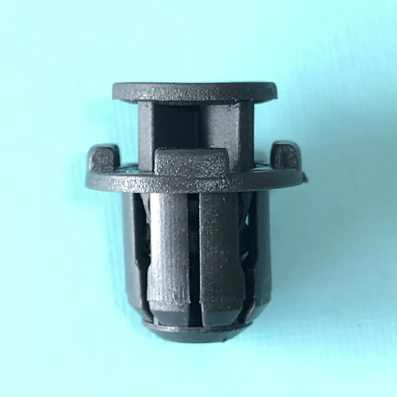10szt Samochodowe klipsy do spódnic zderzaków Plastikowe elementy mocujące do Ford Suzuki SX4 Swift Liana Alivio S-cross Vitara Shangyue M16A Alto