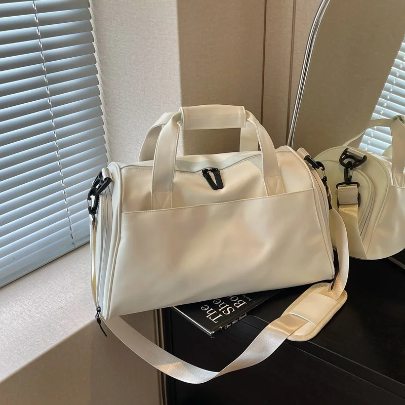 大容量フィットネスバッグ-シューズコンパートメント付き-防水pu素材-ハンドヘルド-シングルショルダー-斜め掛け-ボストンバッグ-シンプル-高級感