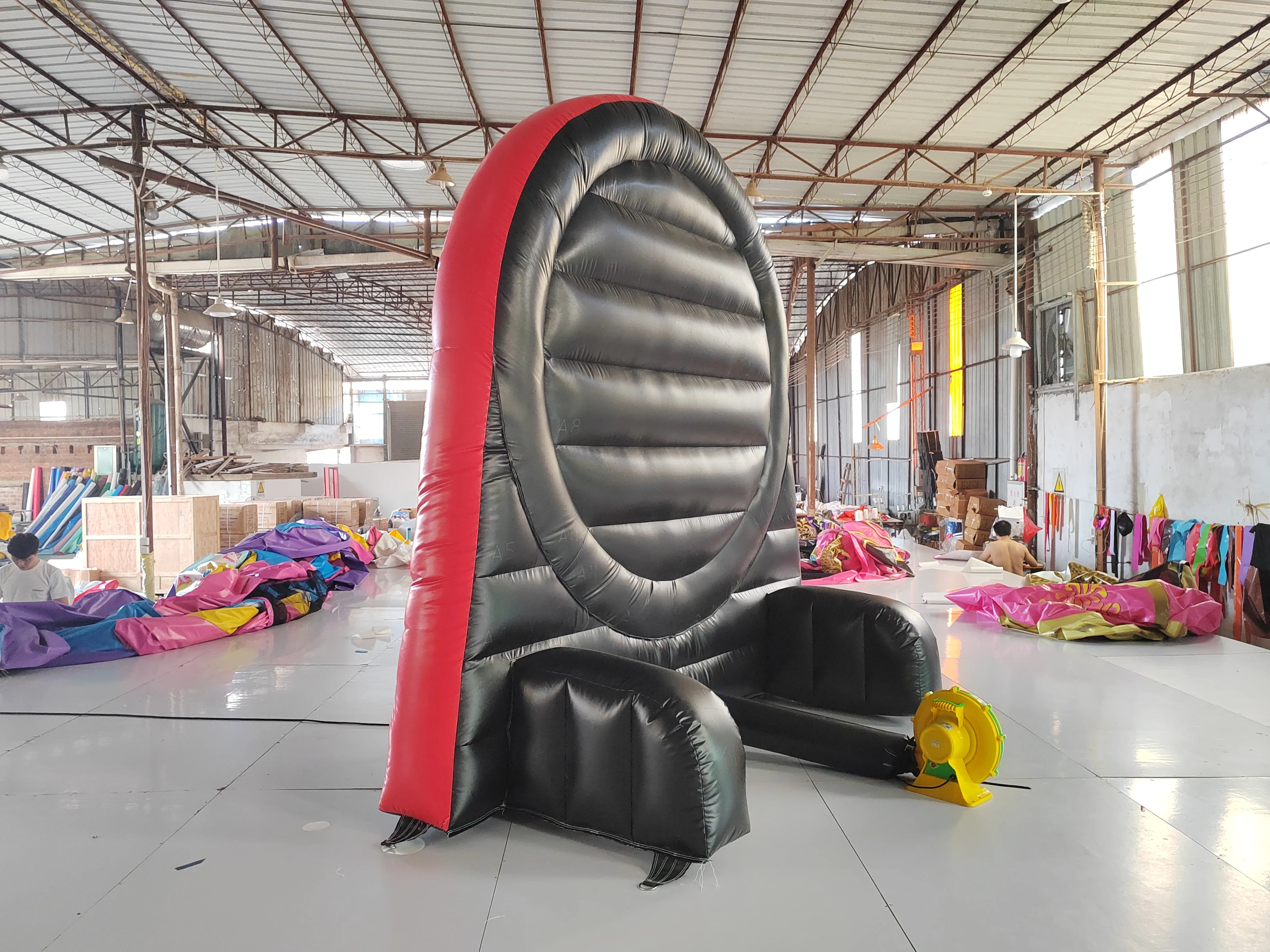 

3m / 10ft Outdoor Interactive Human Dart Board Sports Inflatable Dartboard Soccer Inflatable Football Darts for Sale