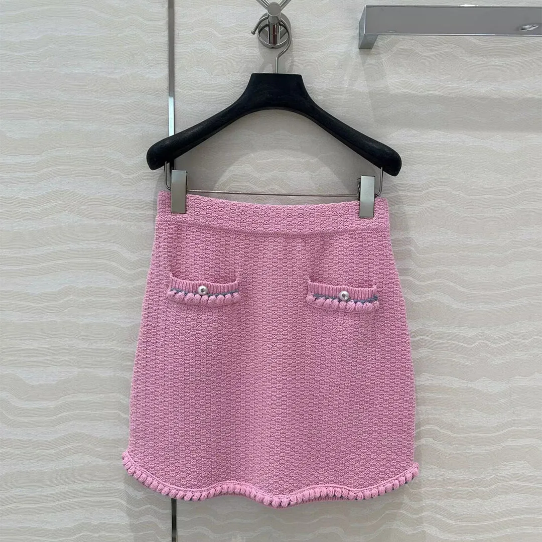 

2025 New Spring Sweet Pink Skirts Womens Slim Elastic High Waist Pearls Buttons Knitted Crochet Line A-line Mini Skirt