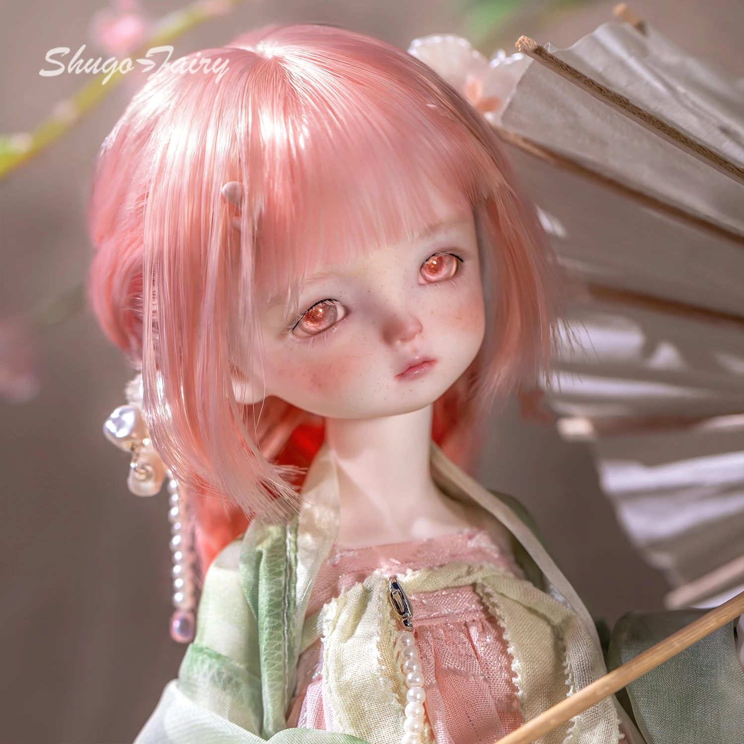 ShugaFairy Yuling A BJD Doll Fullset Sweet Eastern Young Dragon with Horned Head Chinese Hanfu Outfit Ball Jointed Doll view 3