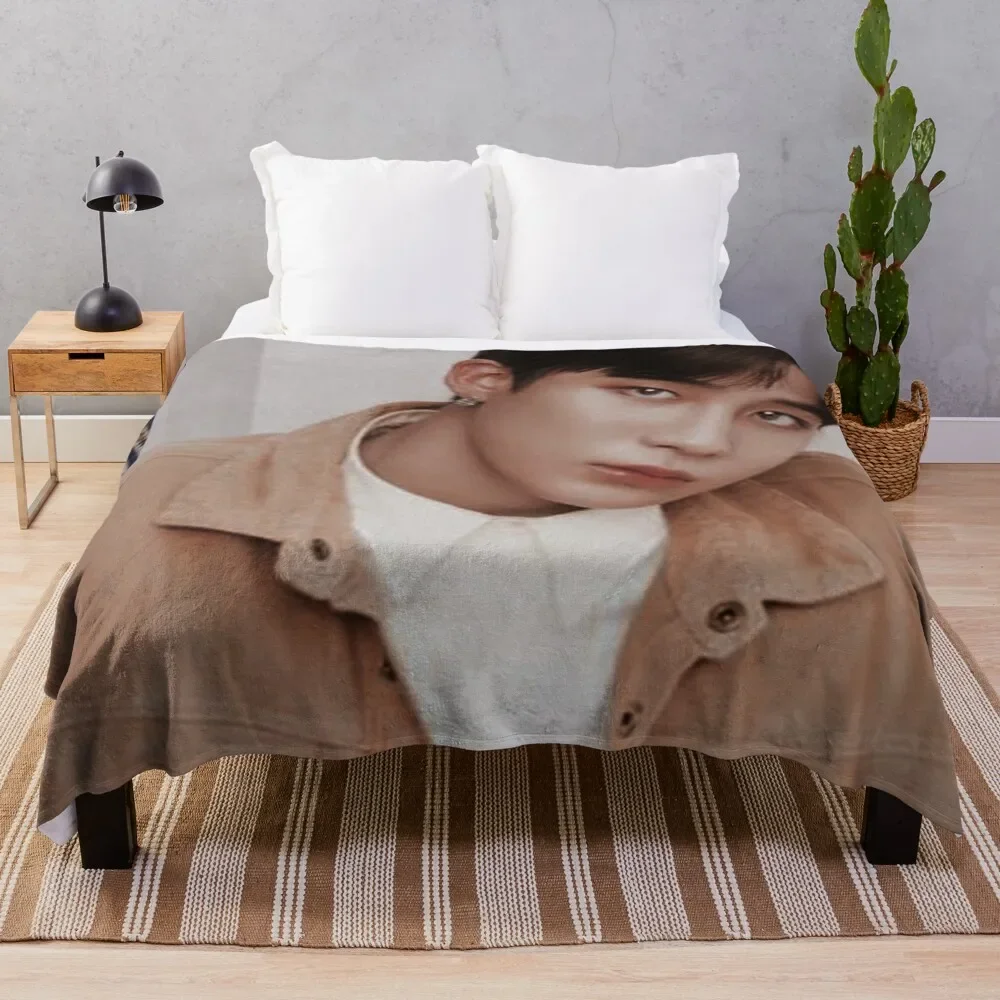 

choi jongho (treasure) Throw Blanket Giant Sofa Quilt Summer Beddings Comforter Blankets