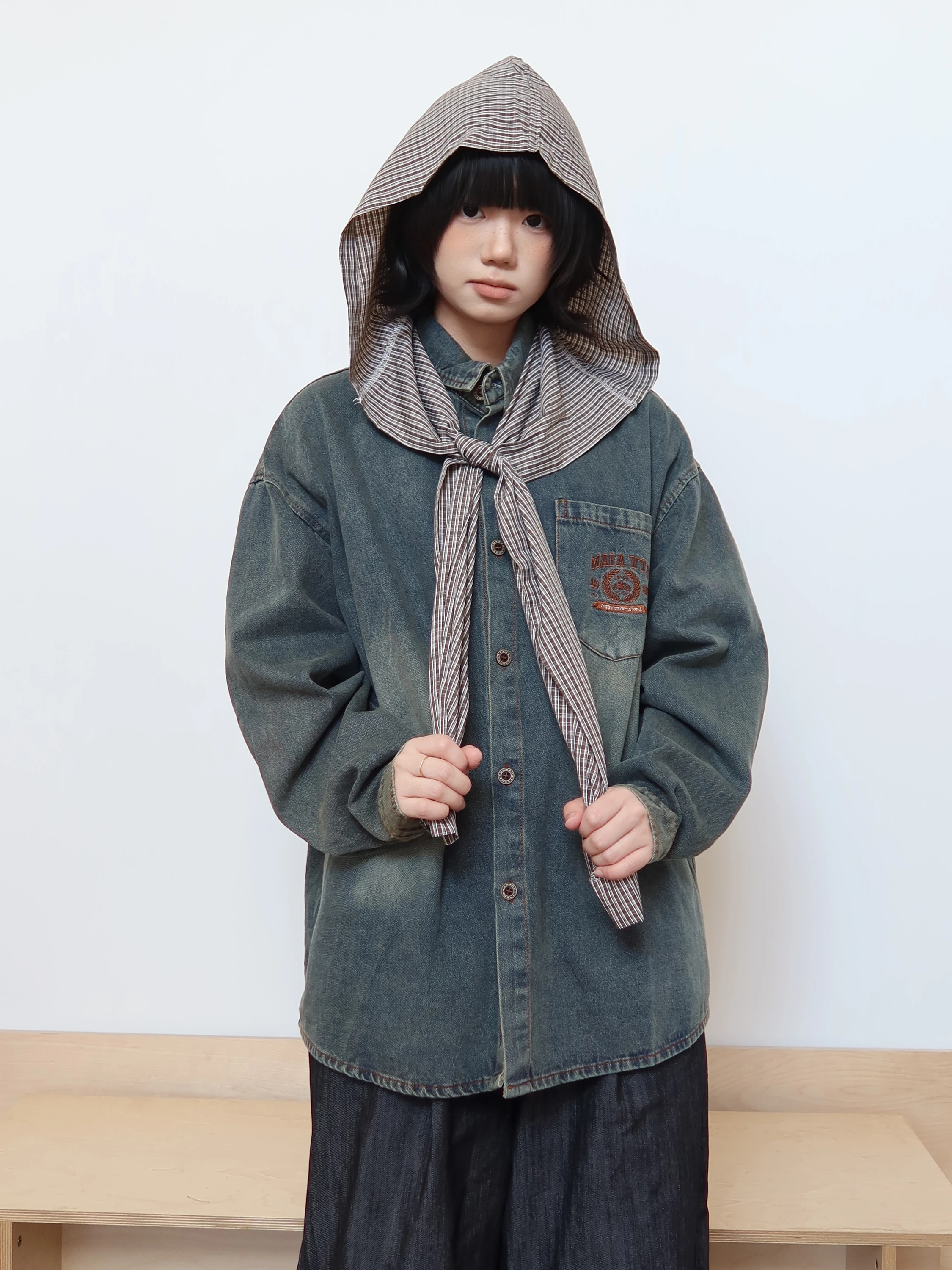 

Retro Worn-look Denim Shoulder Shawl Long Sleeve Couple's Casual Loose Fit Polyester Cotton Blend Zipper Short Outerwear