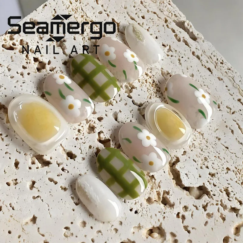 24PCS Spring Daisy Almond Press on False Nails with Green Plaid Fresh French Fake Nails Cute Sweet Wearable Artificial Nail Tips
