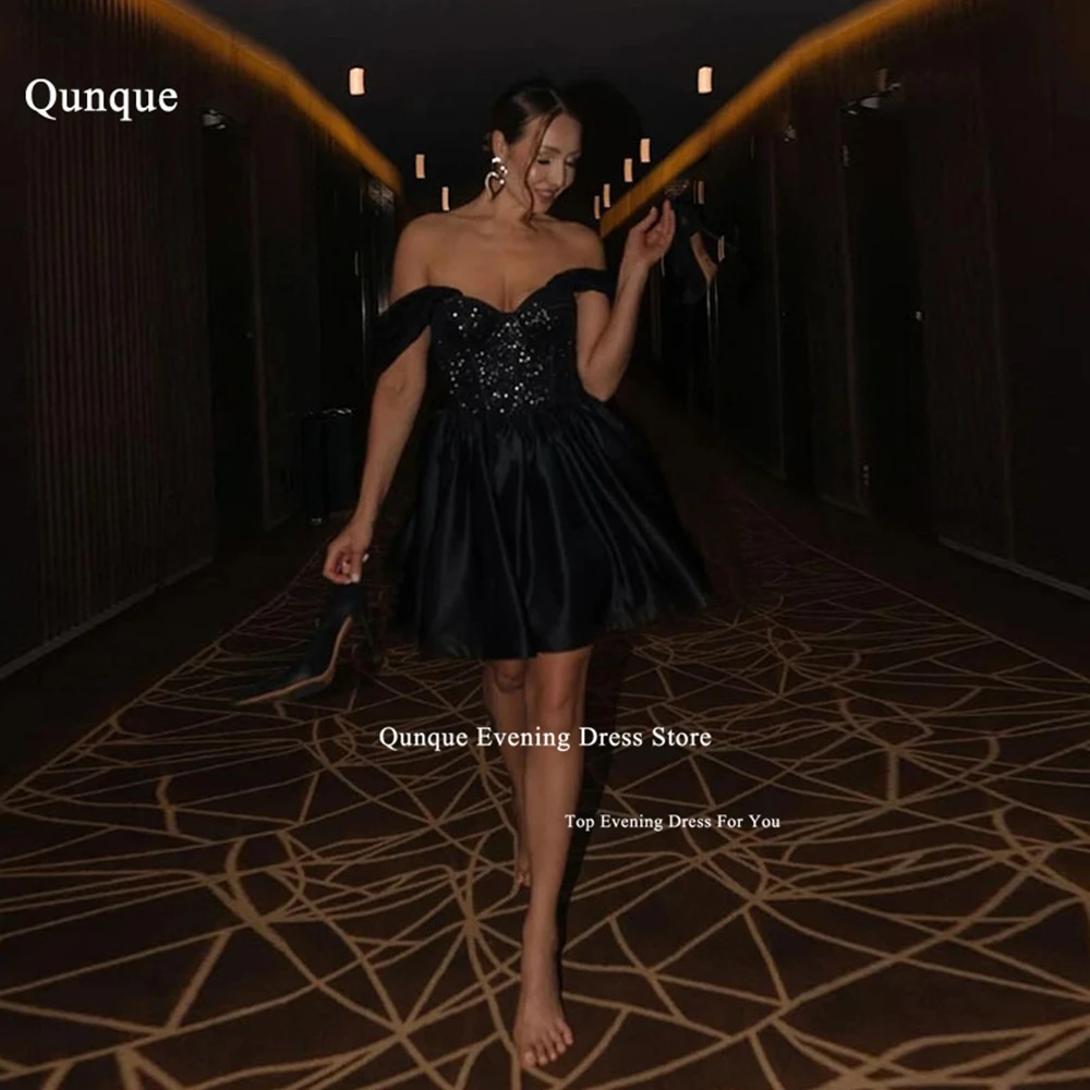 

Qunque Black Knee Length Robes De Cocktail Sparkly Sequins Satin Prom Dresses Plus Size Off The Shoulder Special Occasion Dress