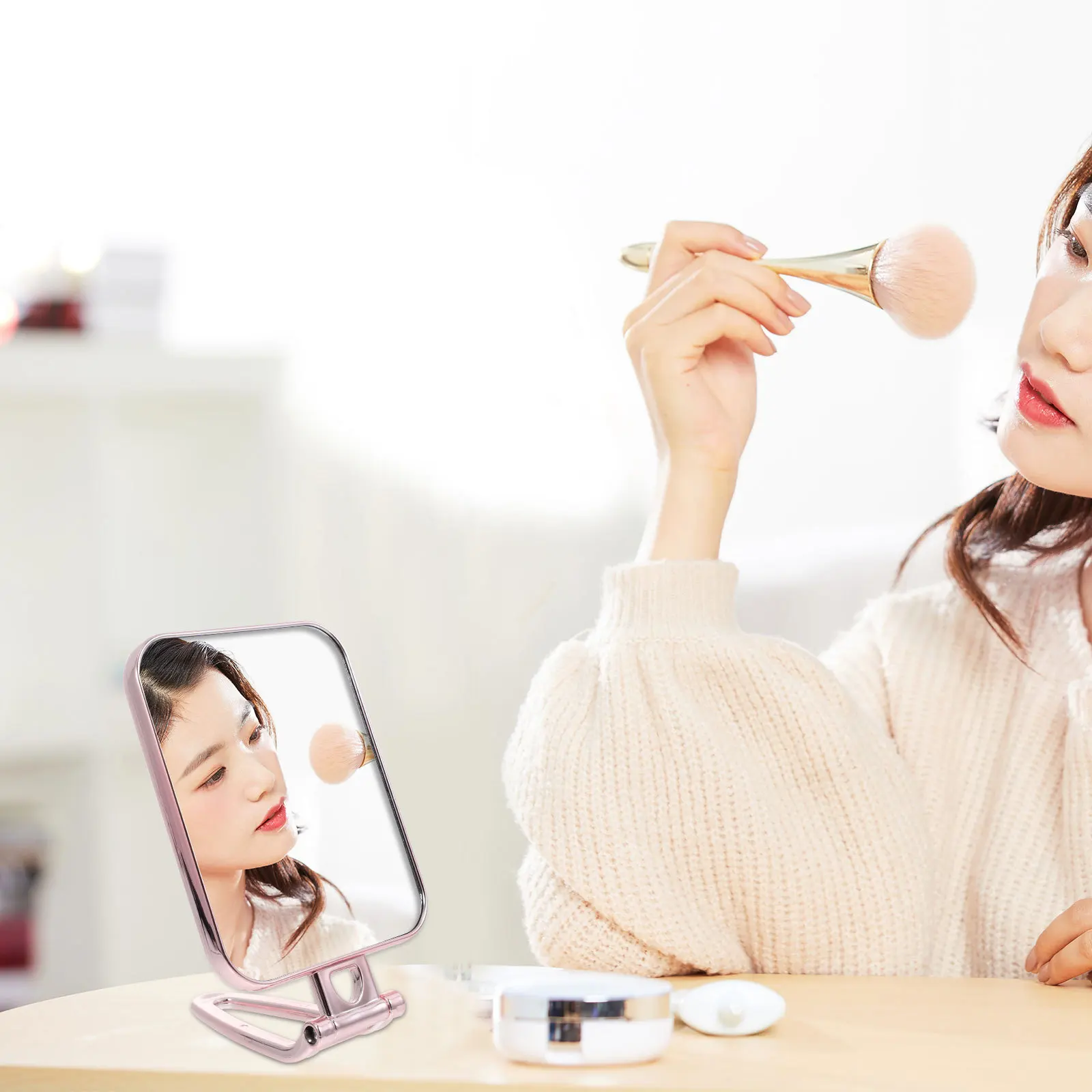 Schicker tragbarer Handspiegel, multifunktionaler Vergrößerungsspiegel für Make-up-Anwendungen, Badezimmer, Schlafzimmer, Tischplatte