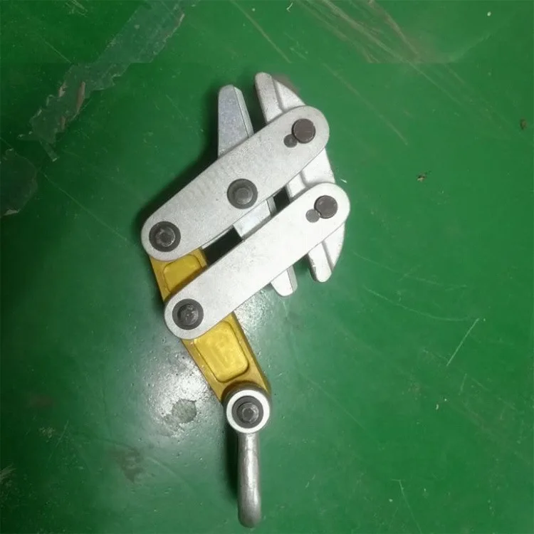 Adjustable anti-twist wire rope clamping device Single V-shaped jaw tightener Electric traction rope take-up device