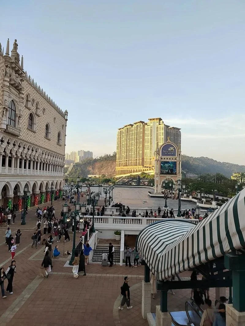 

Солнцезащитный козырек для лобового стекла Chevrolet Colorado 2015-2023, нано-изолирующий, для переднего окна, аксессуар для интерьера автомобиля