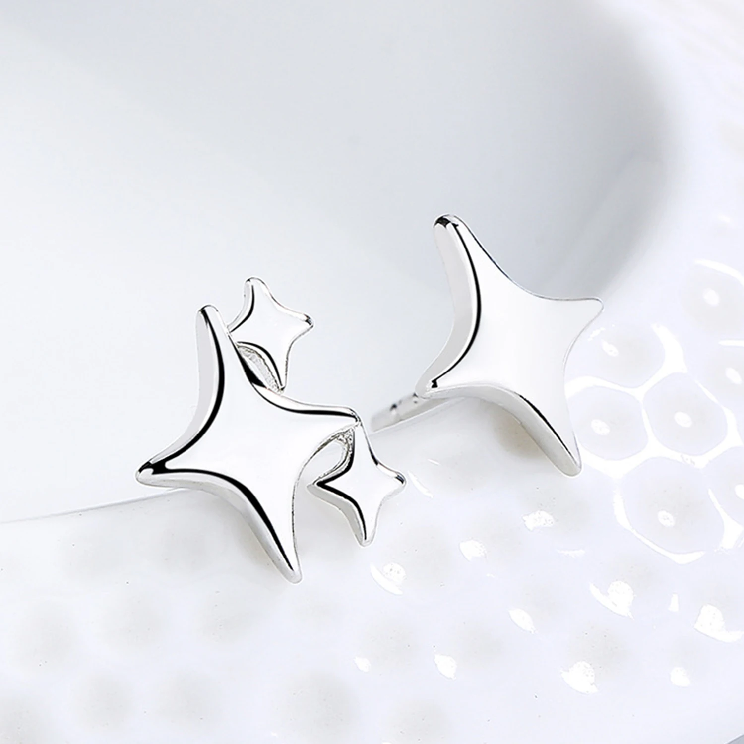 Silver Color Asymmetric Four-pointed Star Stud Earrings for Women Super Fairy Simple Fashion Jewelry Accessories Birthday Gift