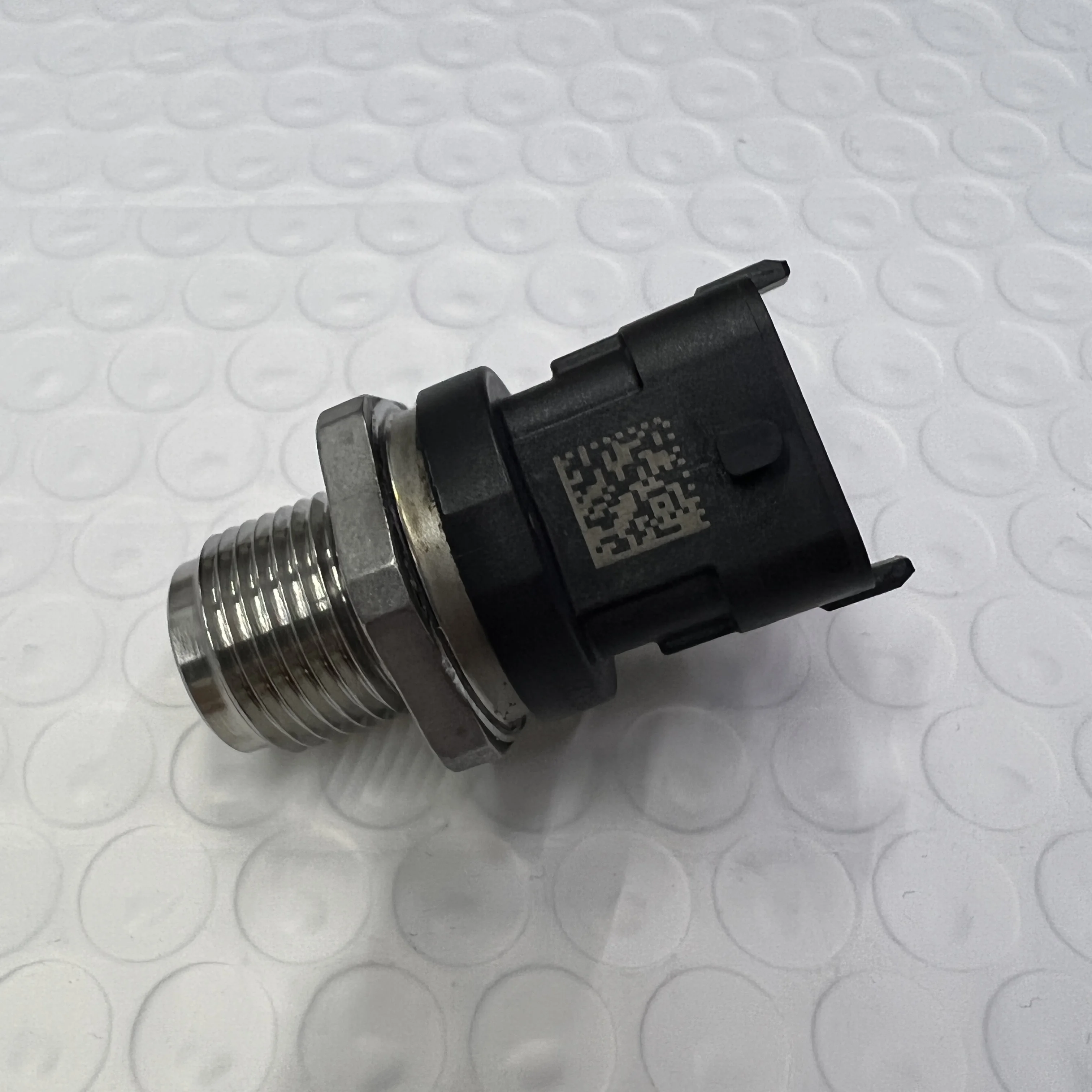 

6754-72-1210 6754-72-1211 SENSOR,PRESSURE for PC200-8 PC200-8M0