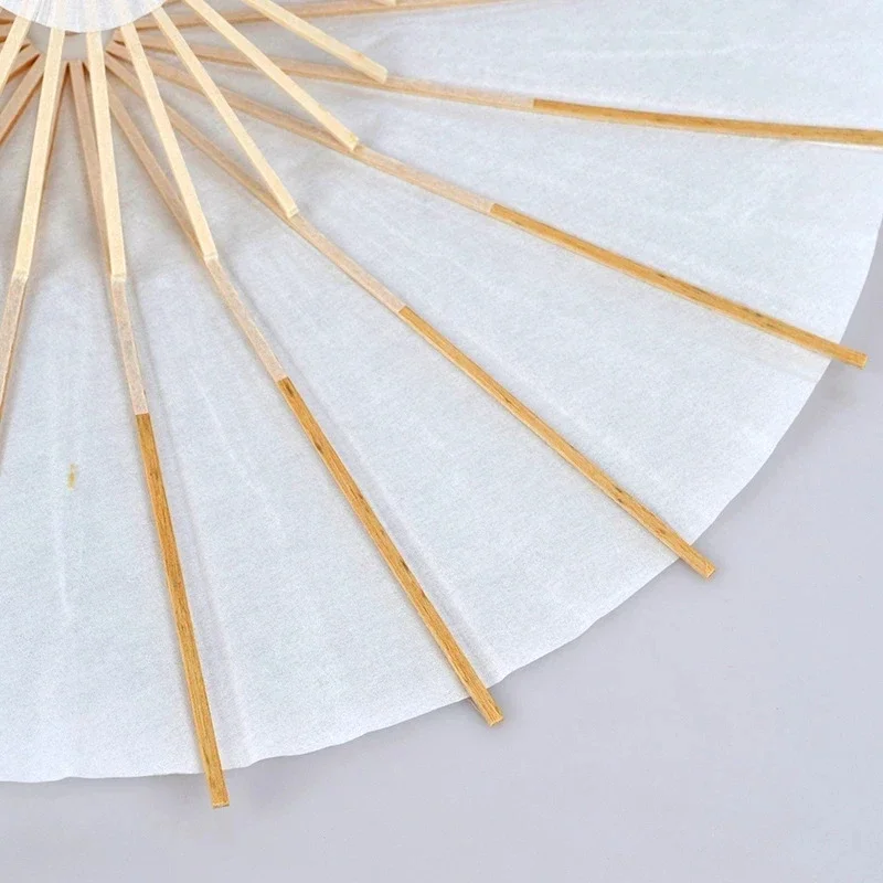 40/60/80cm Blanker Weißer Papierschirm Vintage Bambus-Sonnenschirm Chinesisches Kunsthandwerk für Hochzeitsdekoration, Fotografie-Requisiten, DIY-Malerei – Detail 13