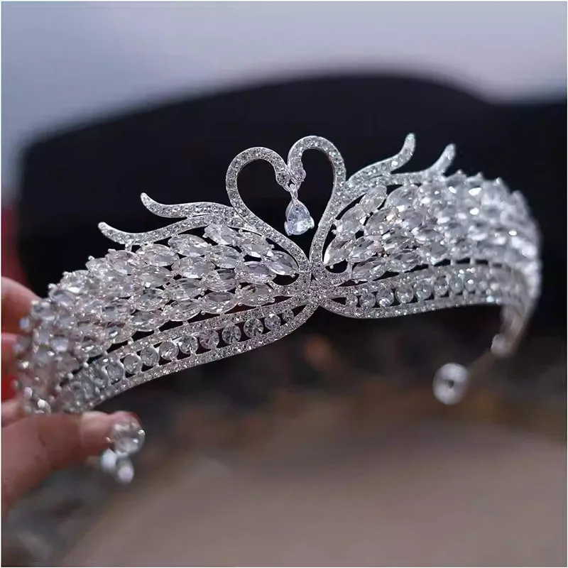 CC Romantic Crowns for Women Wedding Hair Accessories Bridal Headbands Engagement Party Gift Swan Shape Shining Coronets AN079