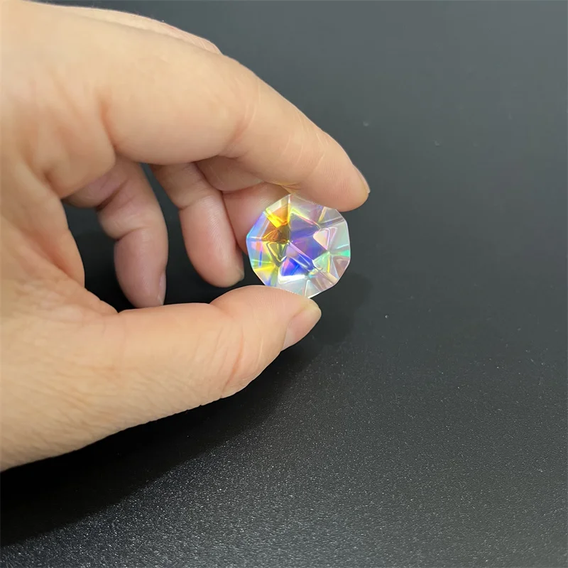 Holiday gift 18mm Cubic Science Cube Optical Prisma Photography with Hexahedral Prism Home Decoration Prism Glass color