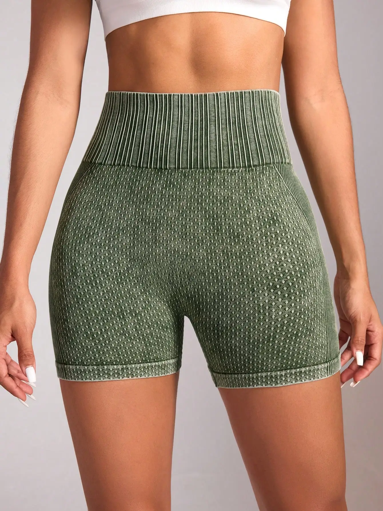 High Waist Green Cardio Women's Shorts,  Tummy Chest Lift Fitness Yoga Shorts, Outdoor Workout Cycling Pants, Women's Sportswear