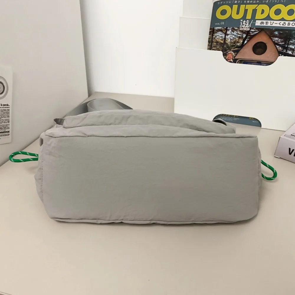 

Простая модная сумка через плечо для фитнеса, повседневная спортивная сумка на плечо, однотонная нейлоновая сумка большой вместимости для пары