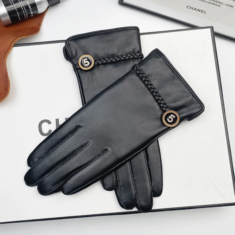 

New Women's Sheepskin Black Gloves Leather Fashion Warm Velvet Lining Touch Screen Gloves Winter