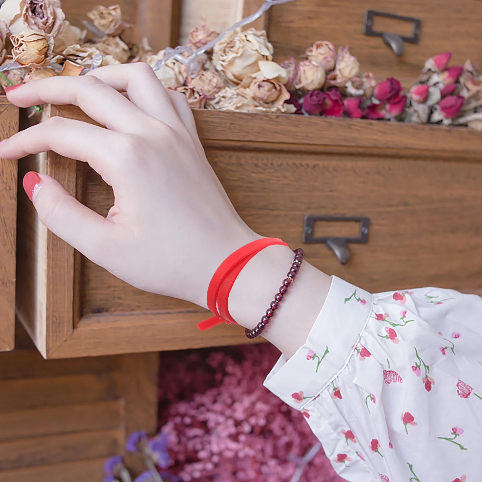 

5pcs Silicone Bracelets Colored Stretch Wristbands For Events Party Festival Decorative Unisex Braces Teens Adults