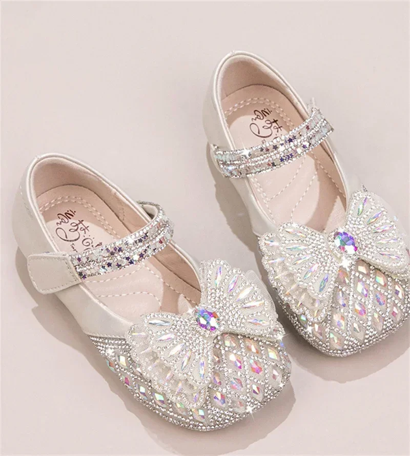 Sweet Baby Girls Spring/SummerPopular Crystal Cute Bow Flat Shiny Catwalk Princess Shoes Kids Lightweight Soft Children Toddler