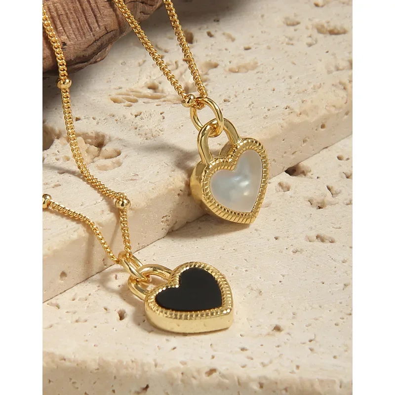 Niche Design Versatile Love Black and White Double-sided Onyx Necklace Plated Silver