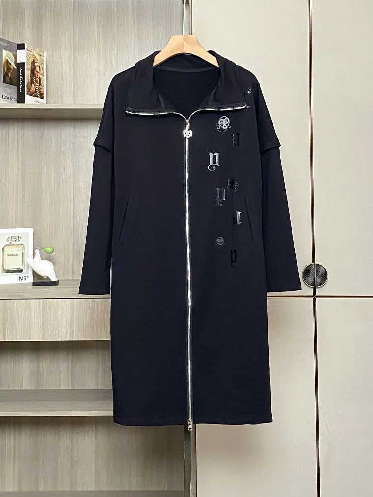 

Женская модная куртка-пальто в темном стиле с длинной молнией, свободного кроя, с капюшоном, на пуговицах, весна 2026, из смесового хлопка и полиэстера