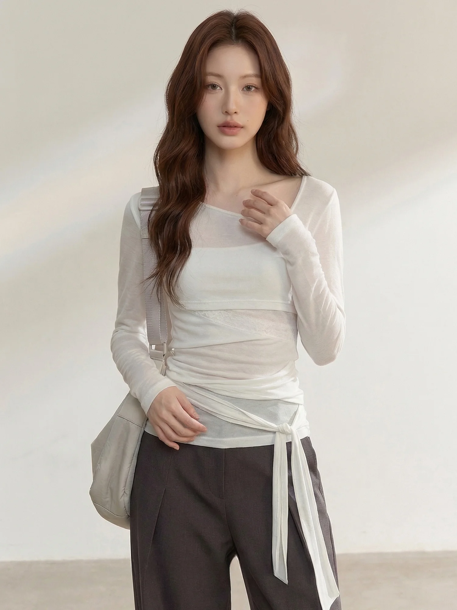 

Spring White Long Sleeve T-Shirt Women's Slim Fit UV Protection Top Uneven Design Belted Casual High Waist Student Fashion