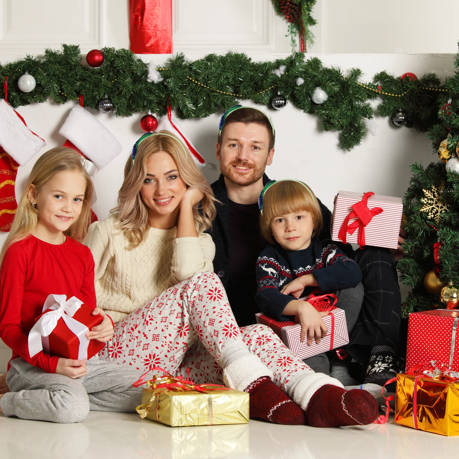 

3Pcs Girls Mermaid Headbands Sparkling Sequin Hair Accessories for Parties Weddings Birthday Daily Use Fish Headband