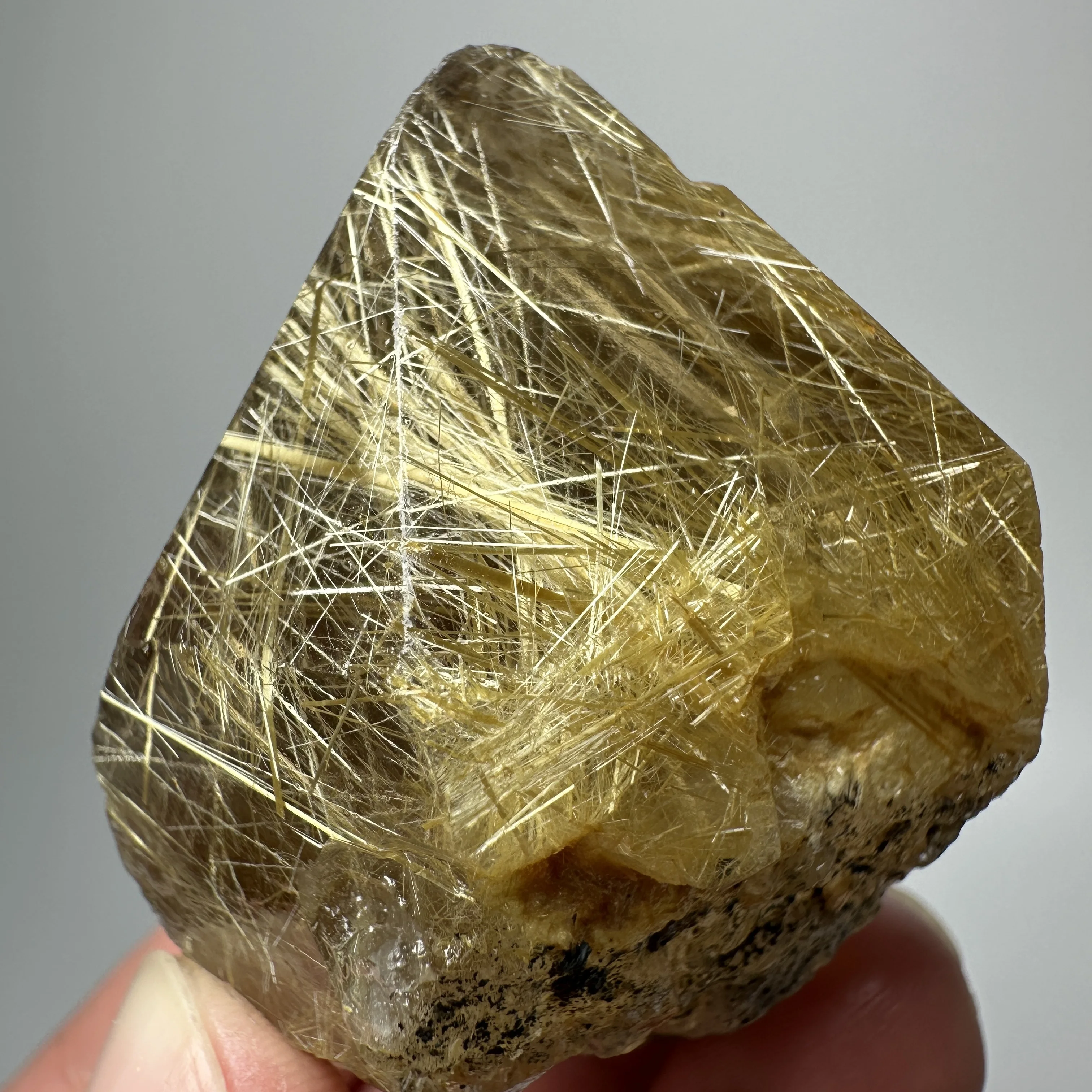 Cristal natural de Brasil, cuarzo rutilado dorado, cristal de cabello y hematita specular en simbiosis, espécimen mineral, decoración para el hogar