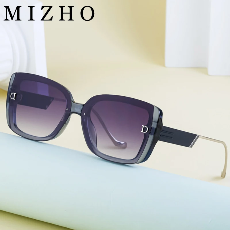 

MIZHO NEW Fashion Classic Style Gradient Oval Sunglasses Women Vintage Original Brand Design D Logo Small Glasses Oculos De Sol