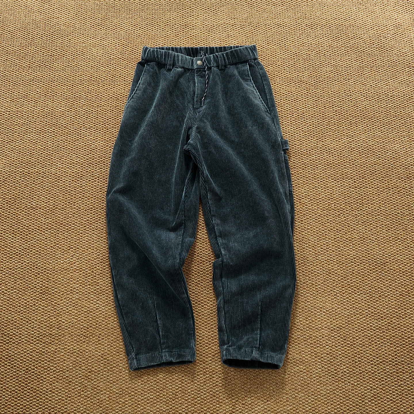 Heavy cotton corduroy casual pants for men in autumn and winter multi-pocket loose straight Japanese retro woodcutting pants - Image 2