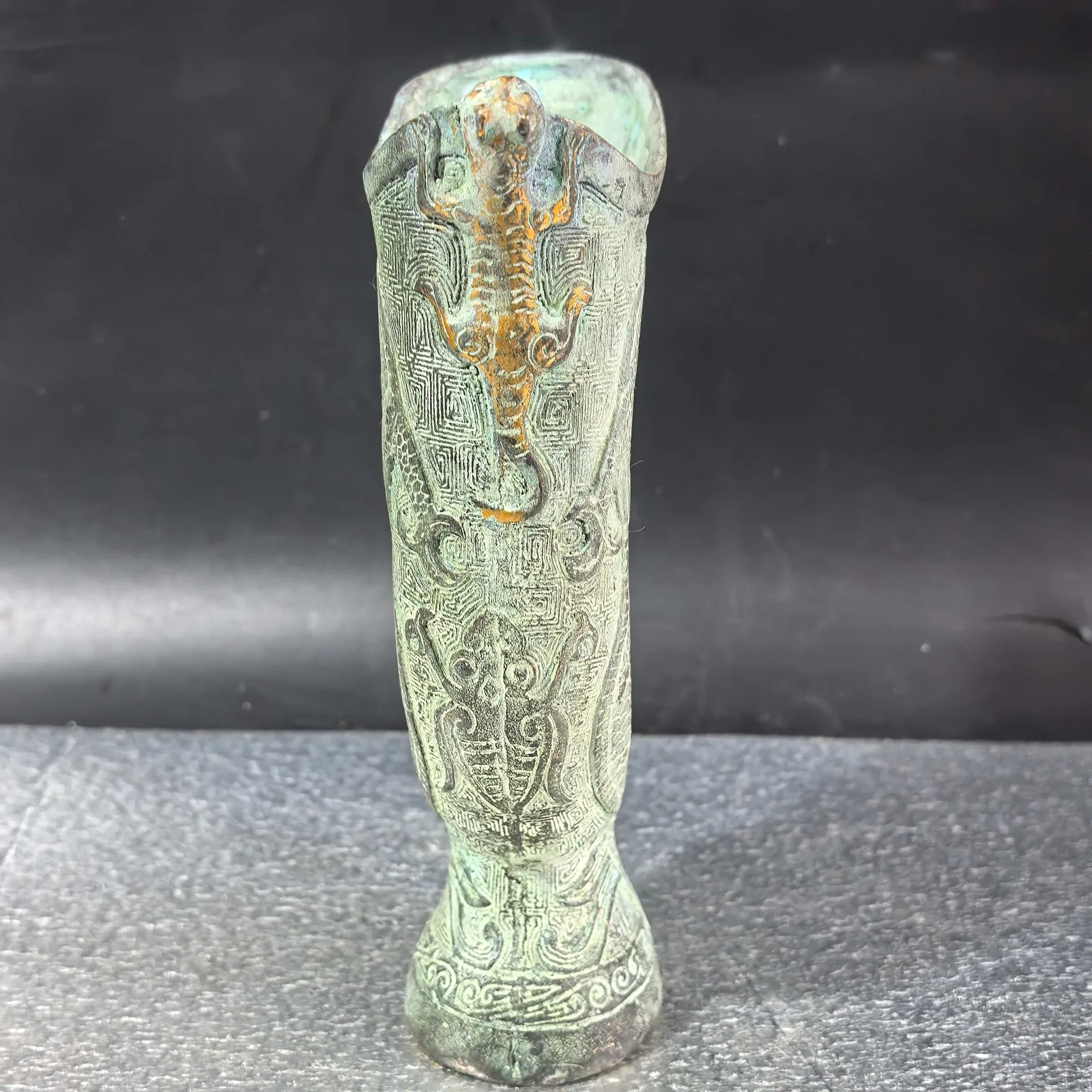 Dragon Pattern Bronze Zun Wine Cup Archaic Ritual Vessel Collectible