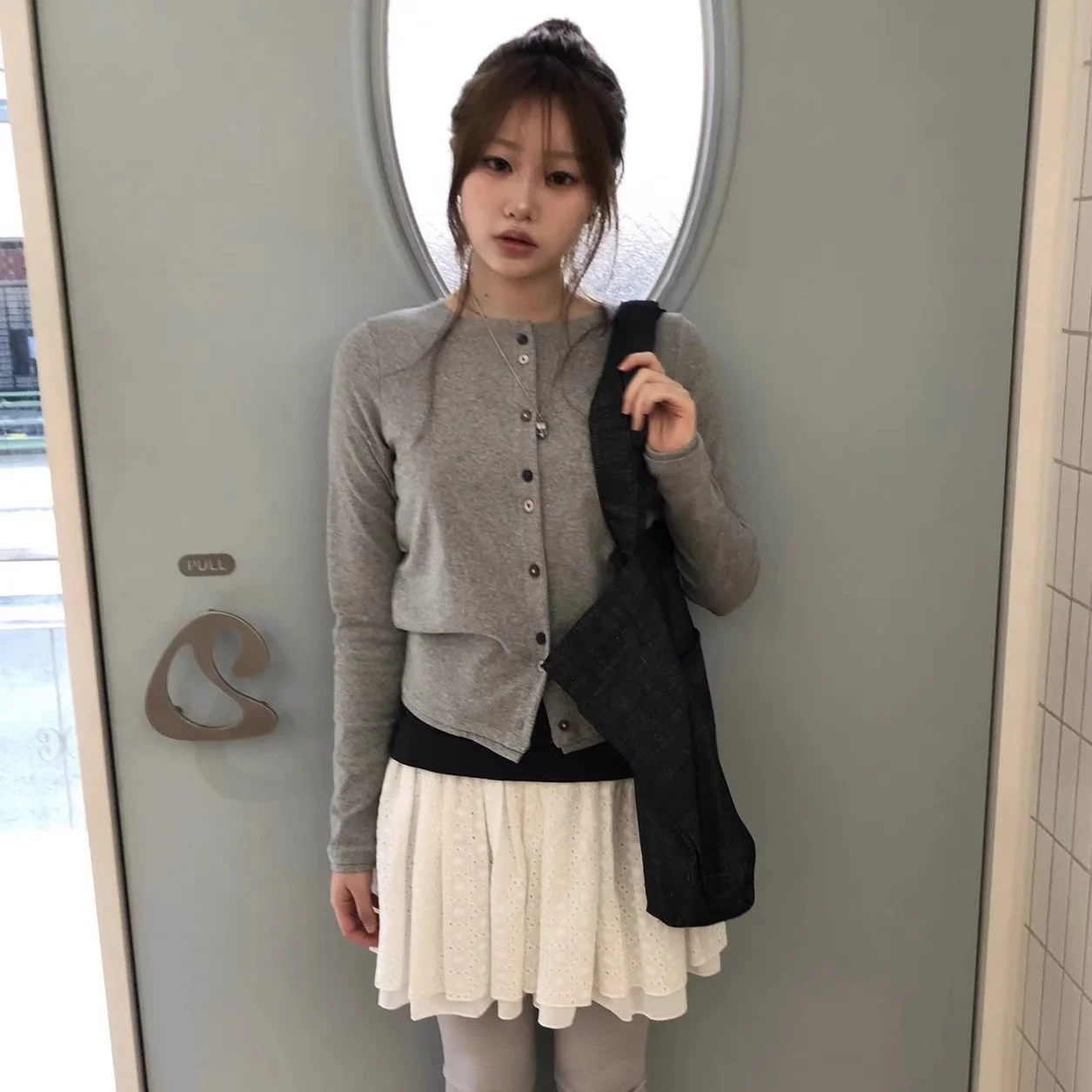 Retro cintura elástica bordado oco para fora emagrecimento a linha saia inchado versátil para todas as estações jovens