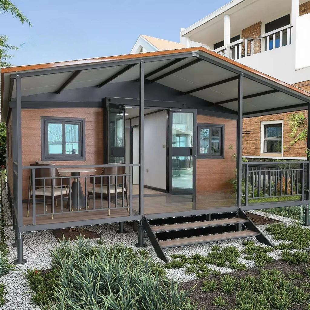 20FT 40FT Expandable Container House 2-3 Bedroom Prefab Modular Steel Home with Double Wing Design for Villa Hotel Glamping