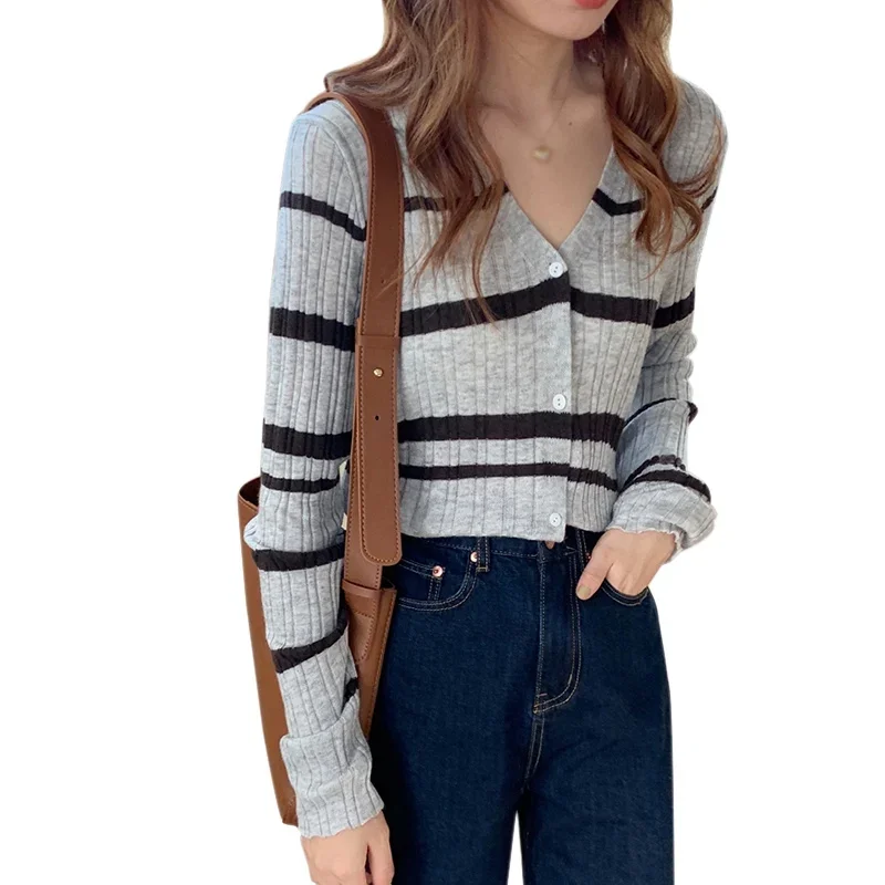 Damesvest Zacht wasachtig gebreid Zachte wind Dunne gestreepte korte trui met lange mouwen